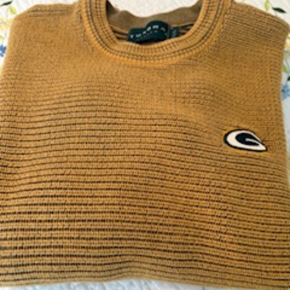 LIKE NEW- Green Bay Packer Sweater by Tundra Canada - Picture 1 of 4